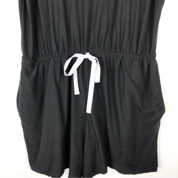 Terra & Sky Black Sleeveless Shorts Romper with Pockets - Picture 6 of 10